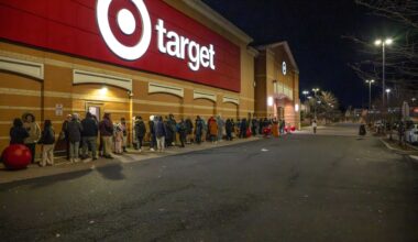 Staten Island Black Friday shopping 2025