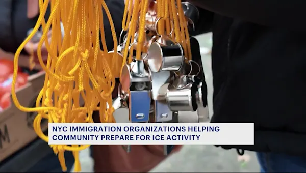 Immigration groups help community prepare for ICE enforcement