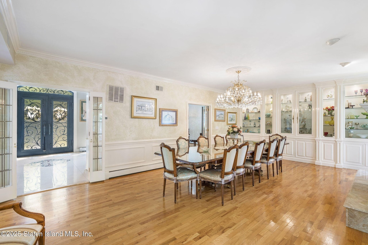 304 Bertram Avenue, Annadale