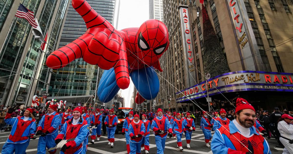 Macy’s Thanksgiving Day Parade brings Pac-Man and Labubu to Manhattan | National/World News