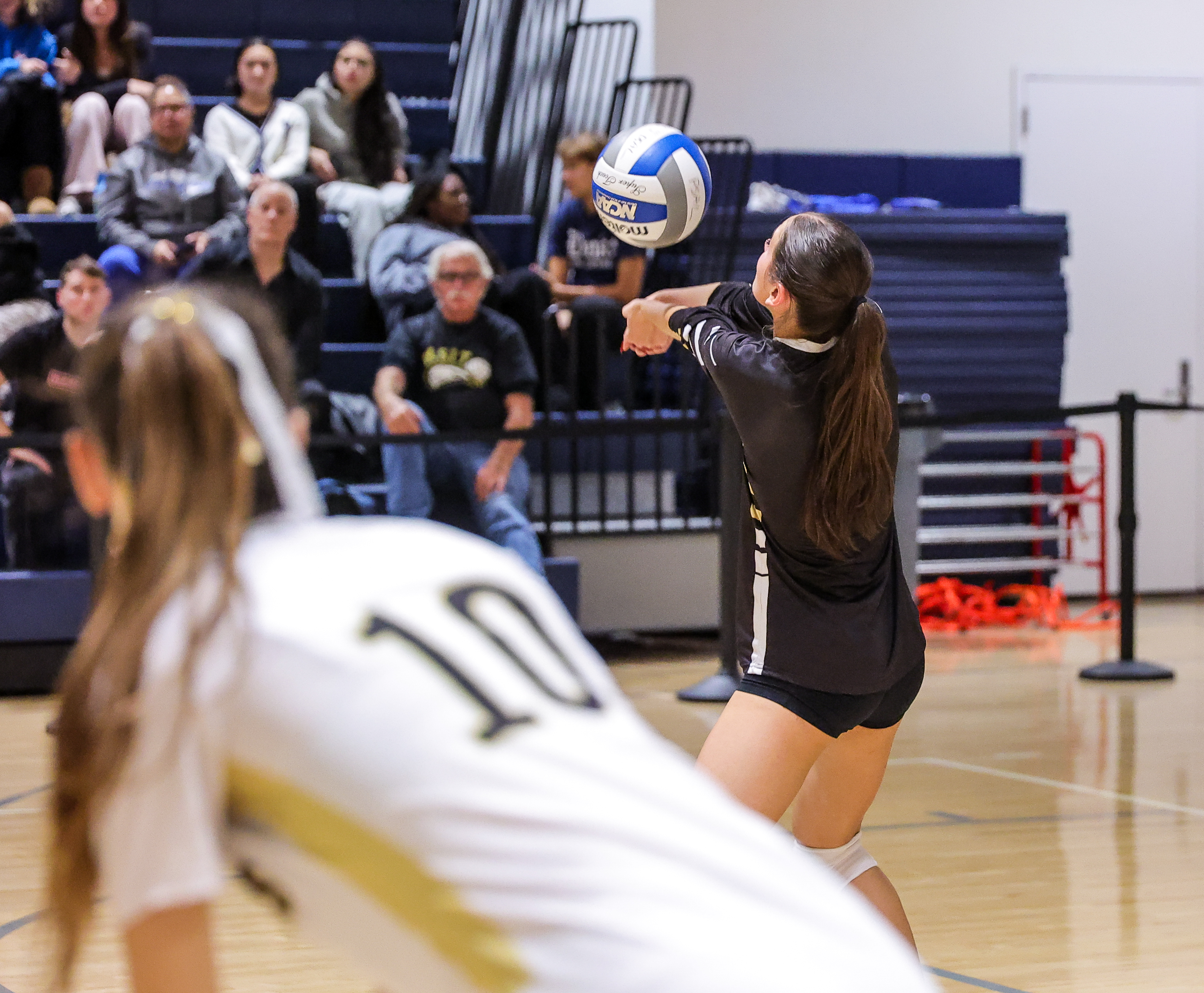 Staten Island HS girls’ volleyball: Susan Wagner beats MSIT to earn spot in PSAL city final, at Achievement First HS, in Brooklyn, on Wed. Nov. 19, 2025. (Kara Buzga for the Advance.SILive.com)