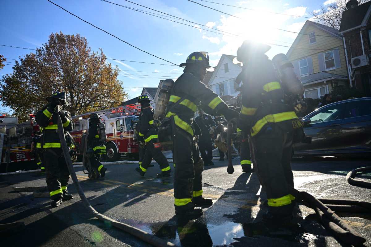 FDNY investigates cause of East Flatbush blaze that injured resident • Brooklyn Paper