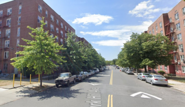 Boy, 16, arrives at hospital with gunshot wound on Staten Island