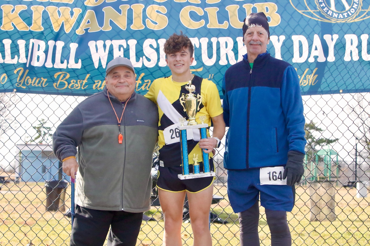 76th Lou Marli Run puts turkey trotters in the Thanksgiving spirit