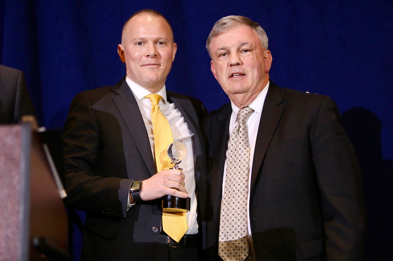 Atlas Foundation brings stars to Staten Island at 29th Annual Teddy Dinner