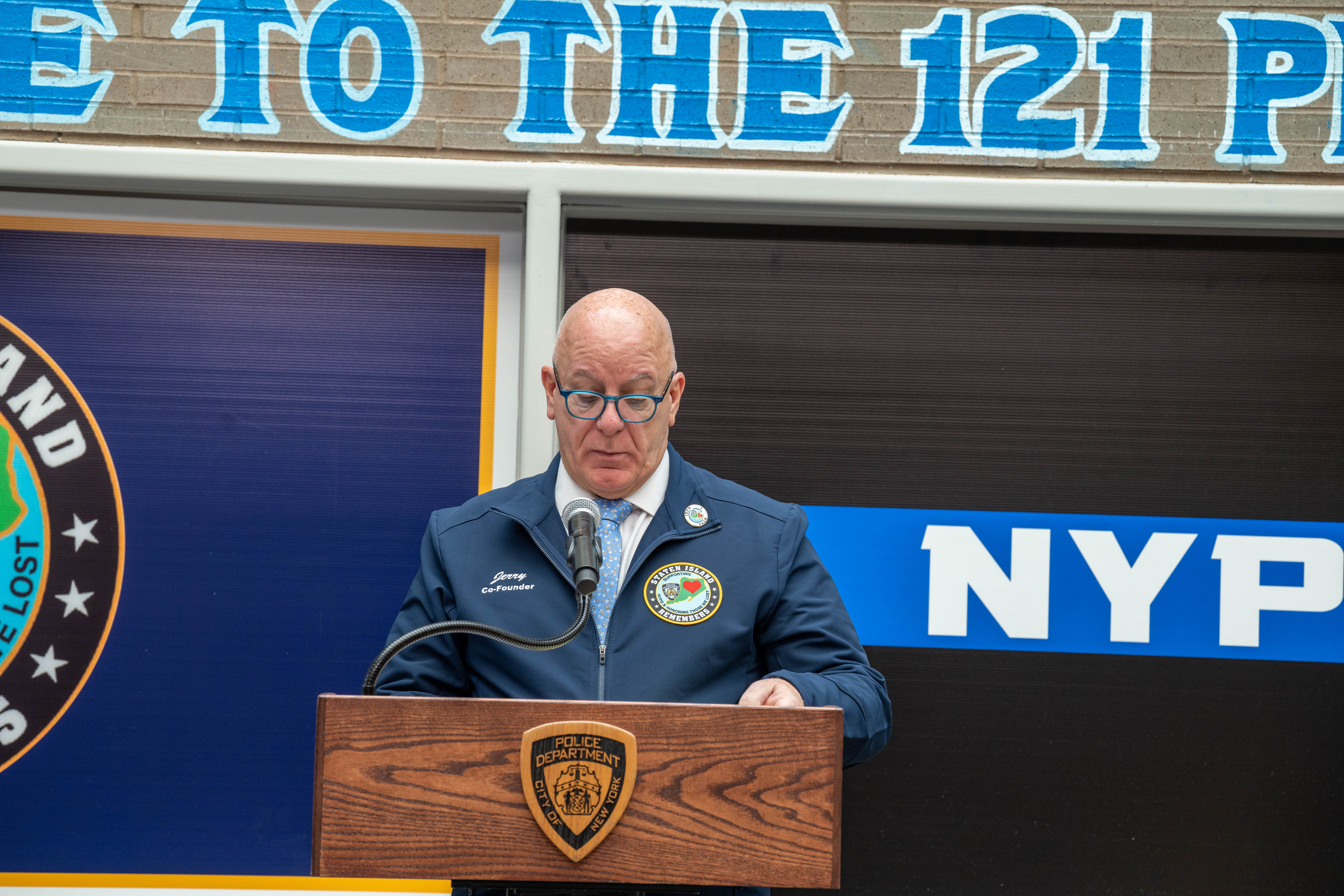 Co-chair Jerry Amorosi speaks at the 121st Precinct on Saturday, November 15, 2025, in Graniteville, for the 10th annual Staten Island Remembers, honoring fallen Staten Islanders who served in the New York Police Department. (Owen Reiter for the Advance/SILive.com)