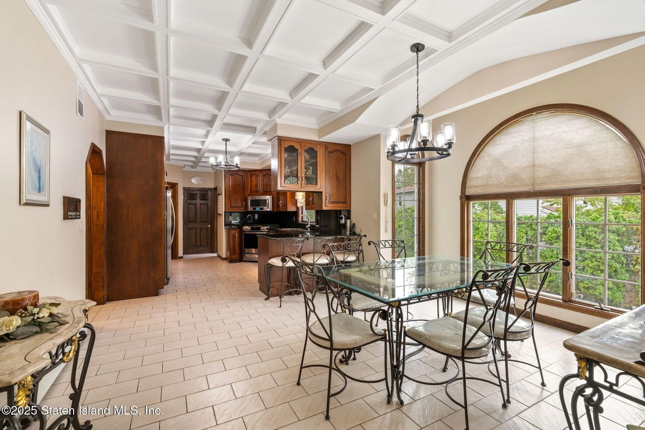 314 Bertram Avenue, Annadale