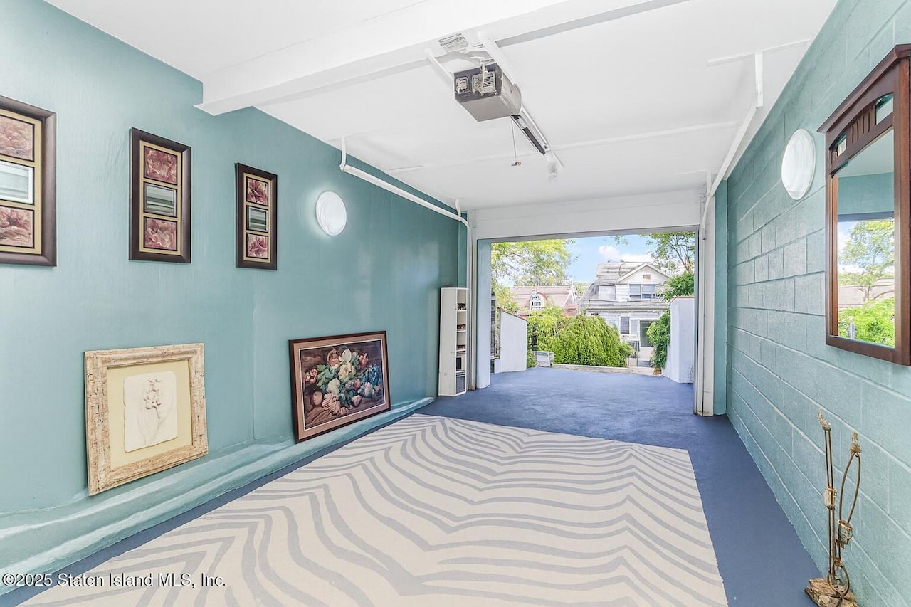 75 Longview Road