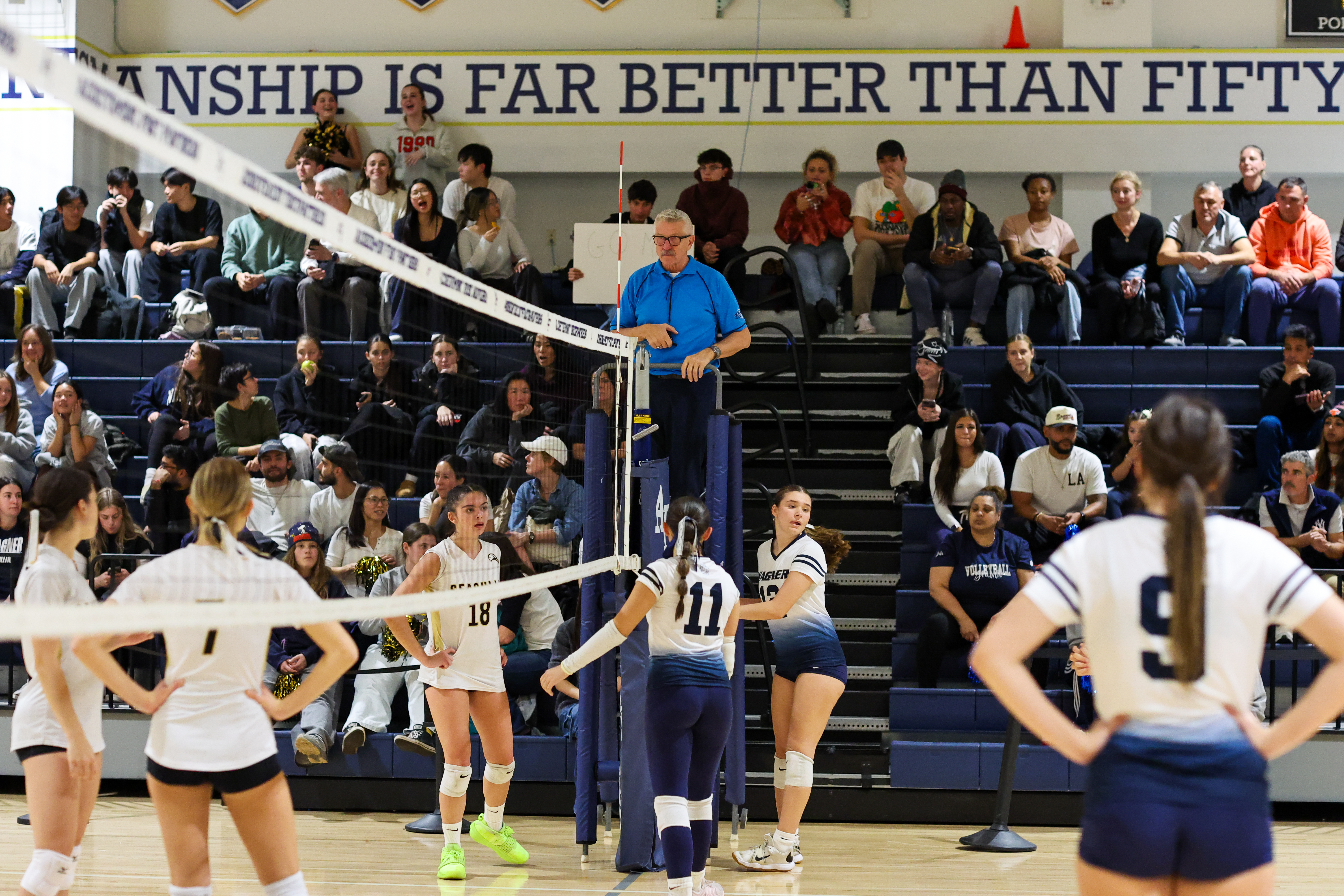 Staten Island HS girls’ volleyball: Susan Wagner beats MSIT to earn spot in PSAL city final, at Achievement First HS, in Brooklyn, on Wed. Nov. 19, 2025. (Kara Buzga for the Advance.SILive.com)