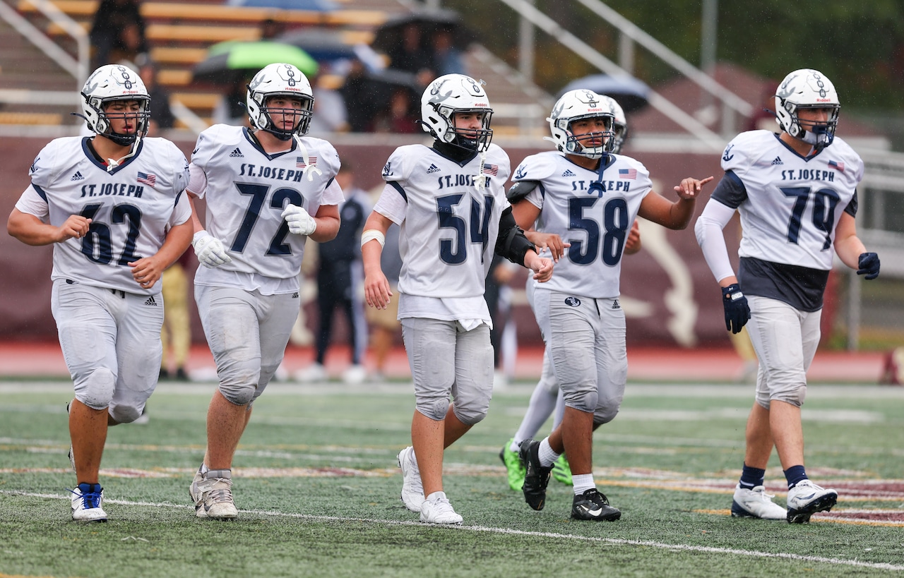 Staten Island HS JV football: Kellenberg surprises Sea for CHSFL AA crown