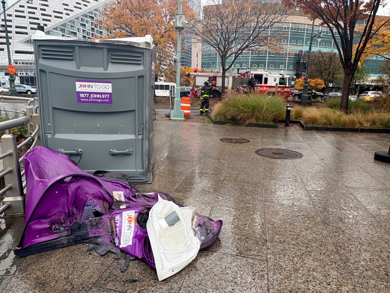 Pier 97 porta potty fire