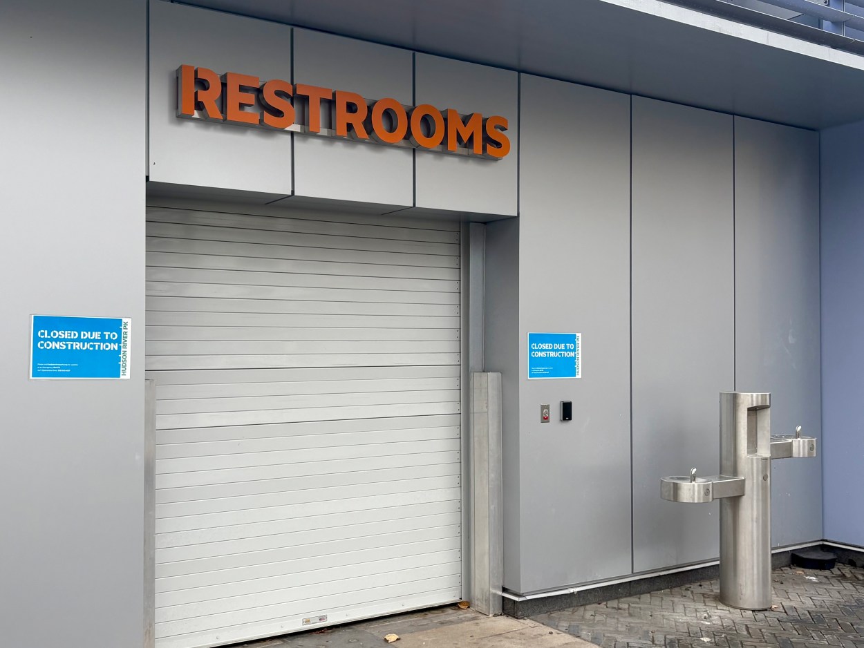 Pier 97 restrooms