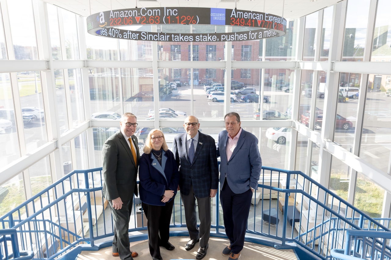 Lucille and Jay Chazonoff School of Business earns accreditation