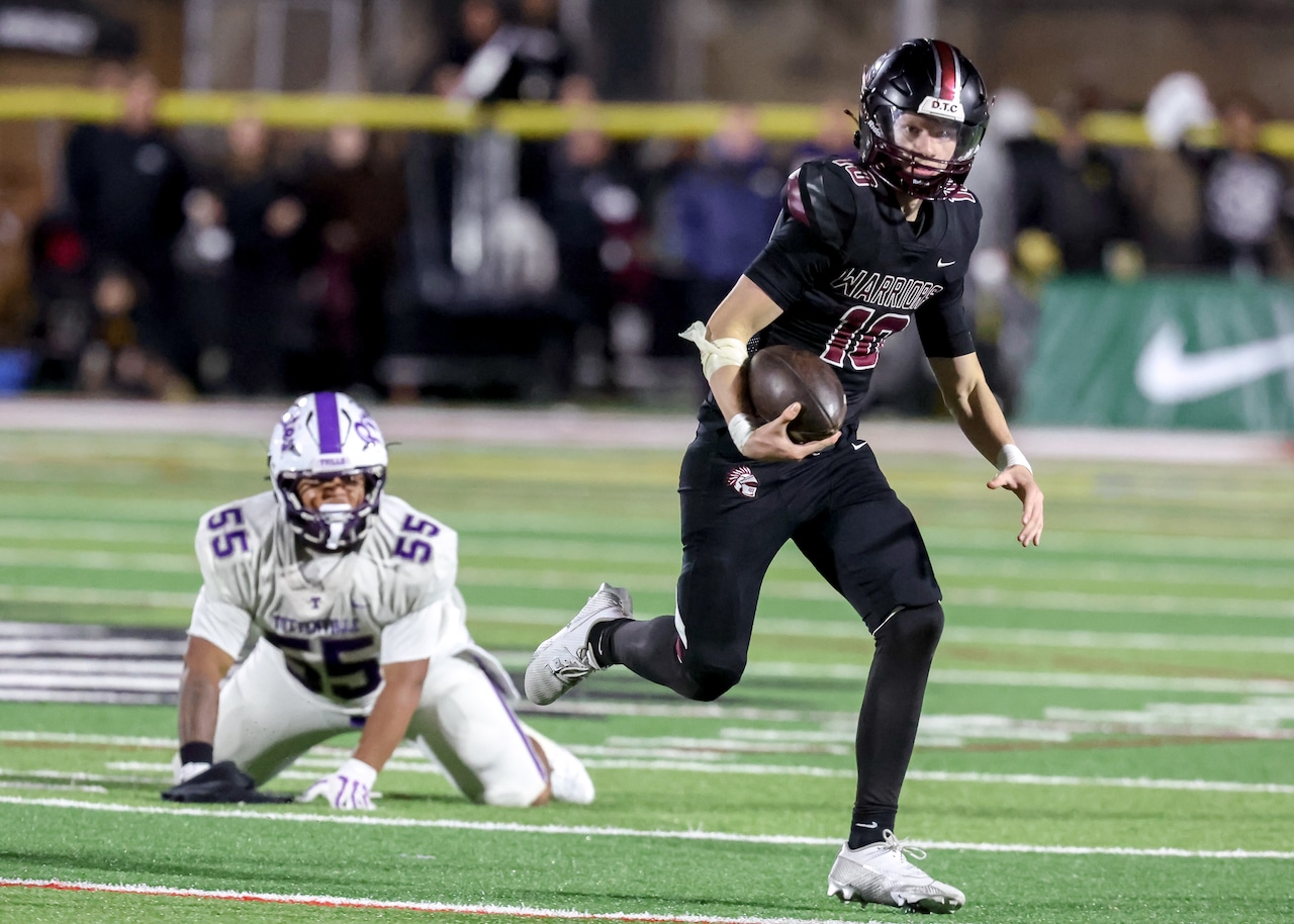 PSAL Football: Curtis vs. Tottenville