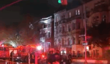 Families displaced after fire rips through Brooklyn apartment building; 2 people injured