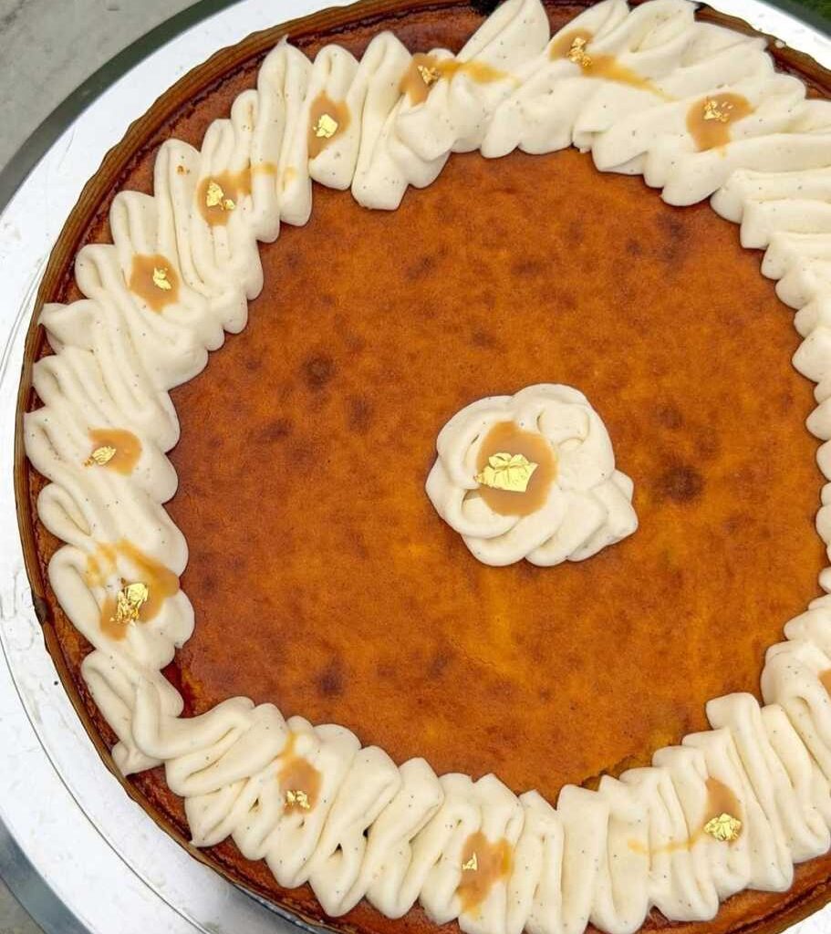 Queens bakeries with special Thanksgiving dessert menus