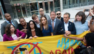 Comptroller Brad Lander rejects plea deal with feds over 26 Federal Plaza episode, will risk jail time