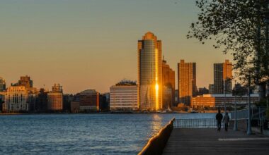 Where are celebrities likely to live in New Jersey?