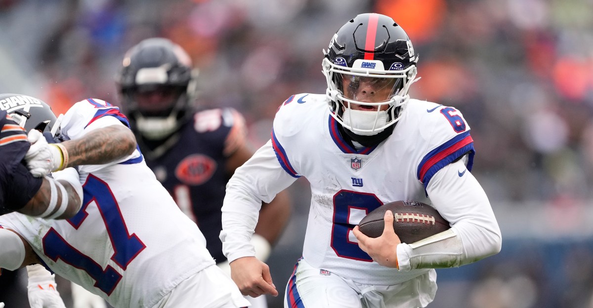 Jaxson Dart injury: NY Giants QB suffers possible concussion