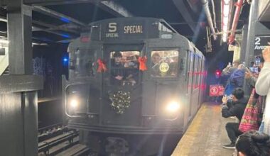 Time Travel Anyone? Nostalgia Train Rides Manhattan Tracks Every Sunday in December