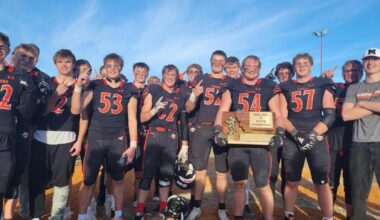 Manhattan methodically handles Three Forks to claim Class B football title