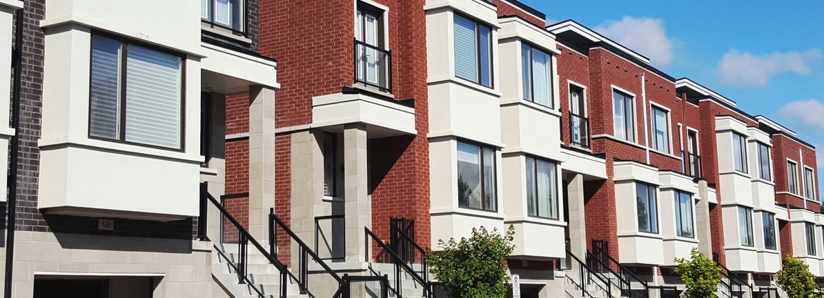 Investors in Manhattan Bridge Capital (NASDAQ:LOAN) have seen returns of 13% over the past three years