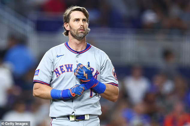 The New York Mets unloaded veteran second baseman Jeff McNeil to the Athletics