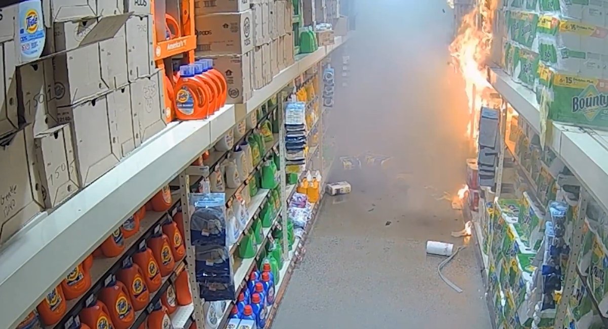 Employee charged with Staten Island supermarket arson, FDNY says customer put out fire