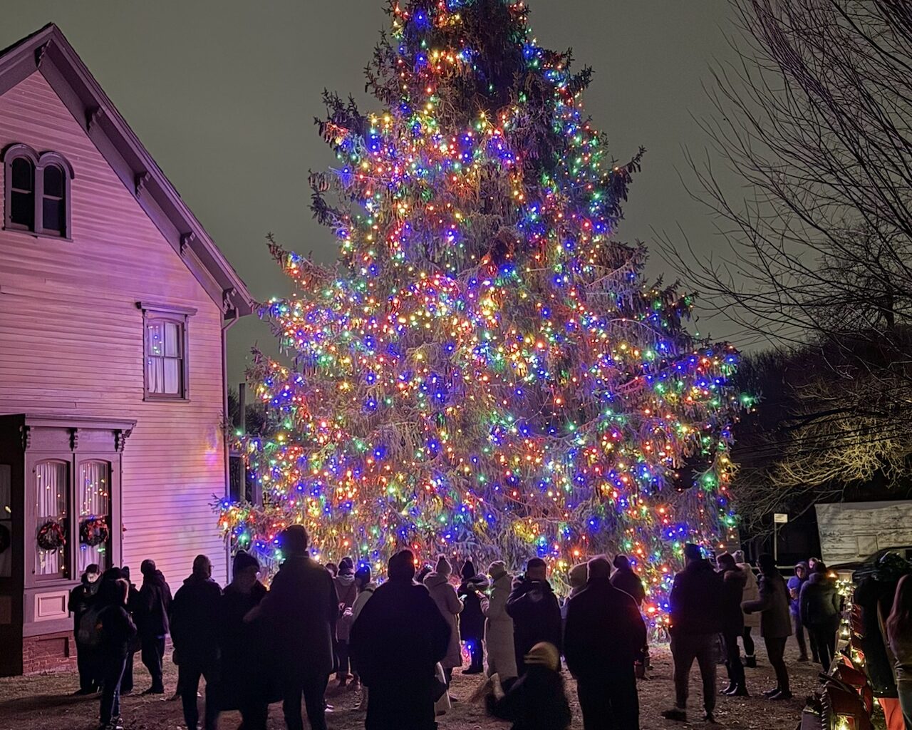 Christmas Tree lighting at Historic Richmondtown