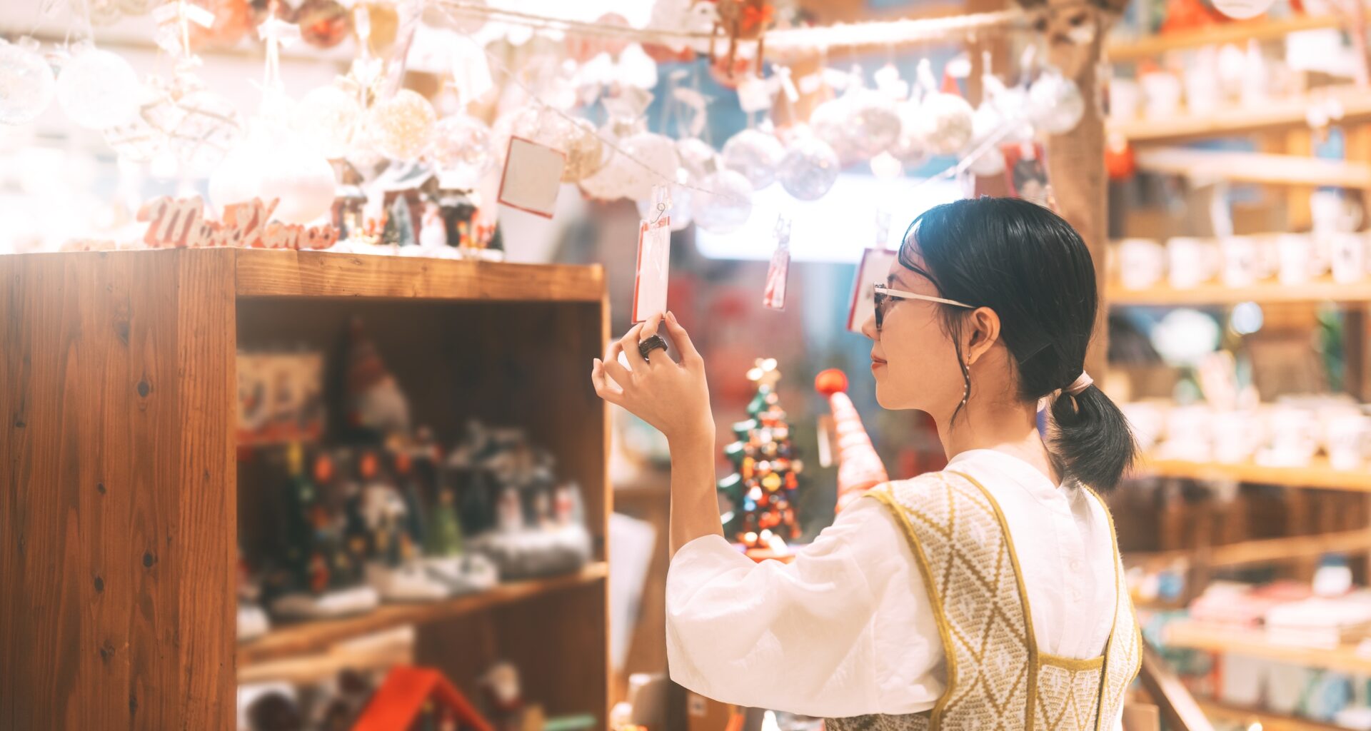 Penn Station in NYC Debuts Its First-Ever Holiday Market: List of Vendors