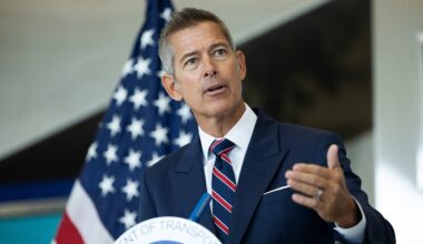 Duffy warns of federal funding consequences if New York doesn't fix CDL problem