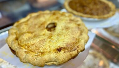 Mighty Fine pies pop up in Huntington