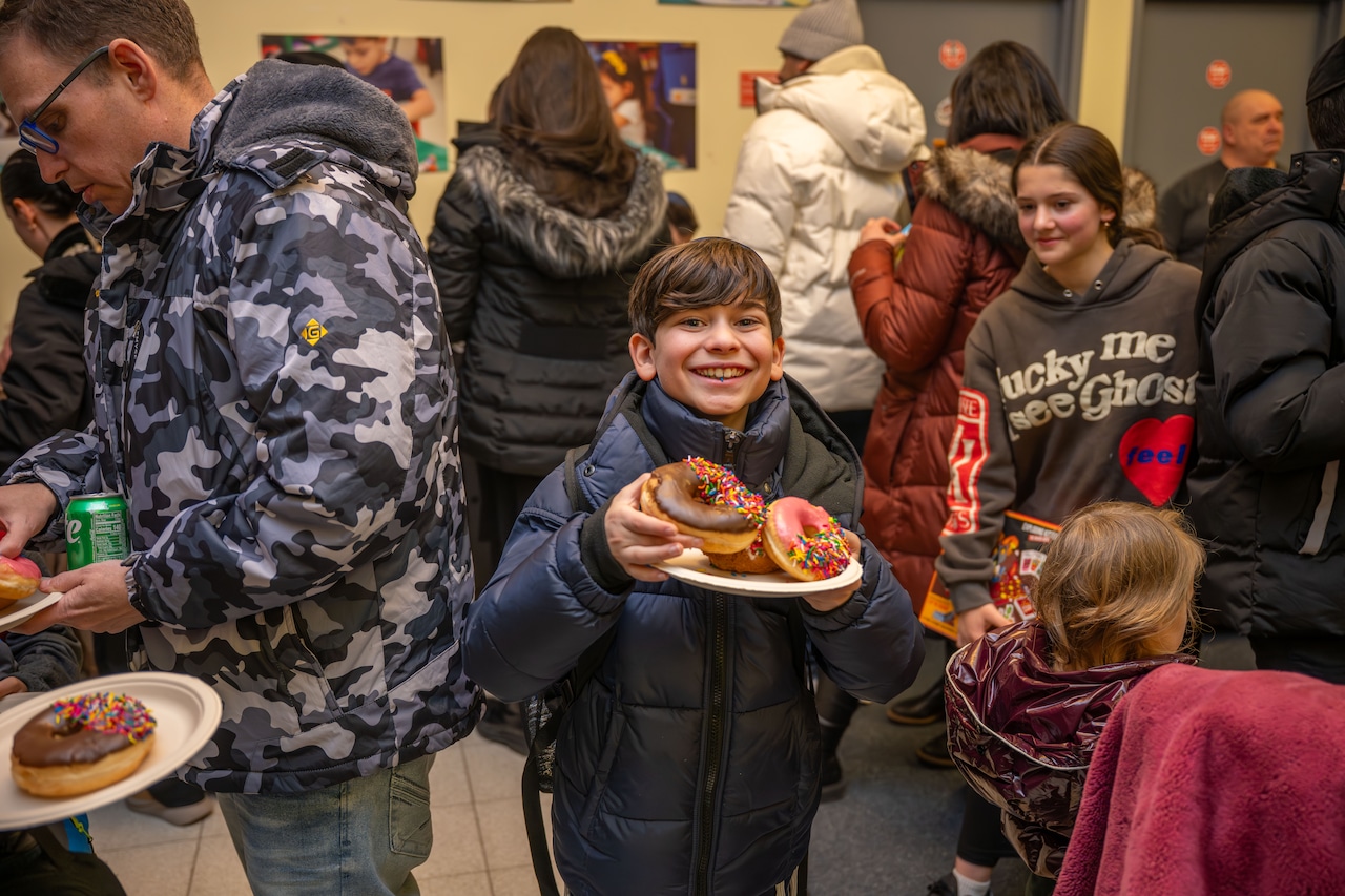 Menorah lighting 2025: Staten Island stands united against antisemitism
