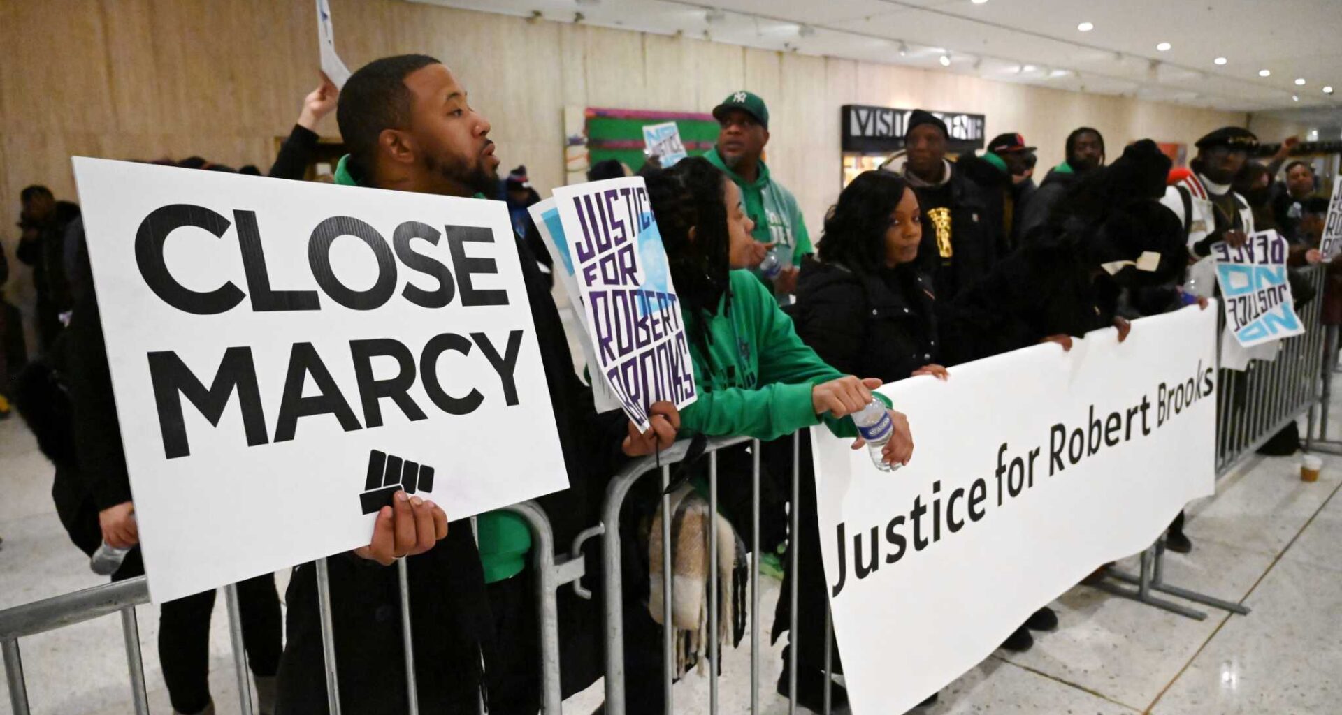 Hochul signs prison oversight bill after deaths in New York