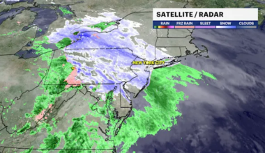 Messy morning snow showers transition to rain in Brooklyn