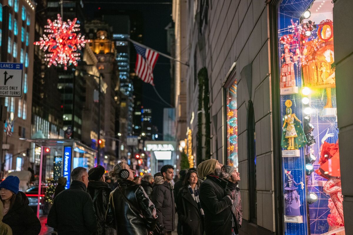 Storm to Drop Up to 6 Inches of Snow on New York City Before Turning to Rain
