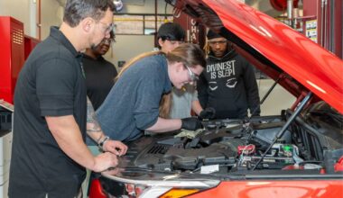 Bronx Community College expands automotive curriculum with $60K General Motors grant – Bronx Times