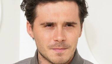 Brooklyn Beckham spends Christmas apart from parents - marking nail in the coffin for family rift