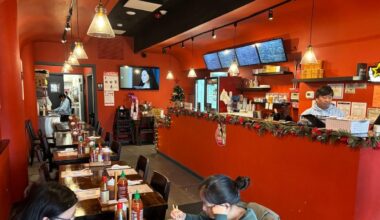 Pho Che opens in Great Neck with gigantic noodle soups