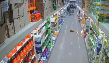 ShopRite worker on Staten Island charged with starting store fire on night before Thanksgiving