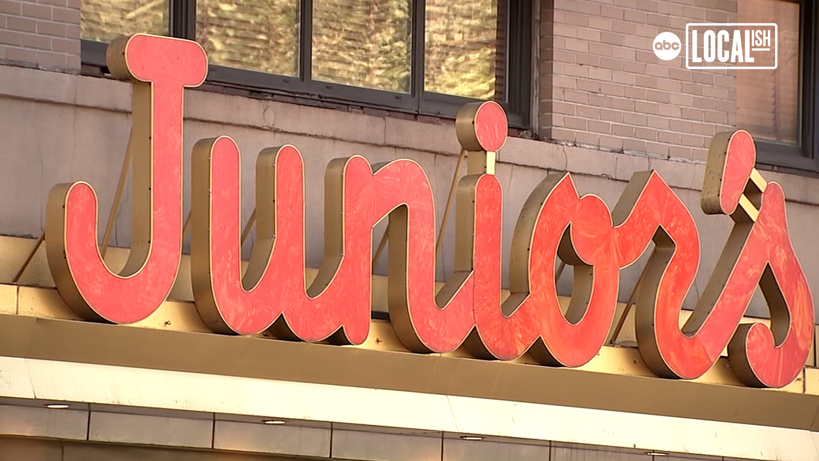 Junior's: A slice of Brooklyn history turns 75