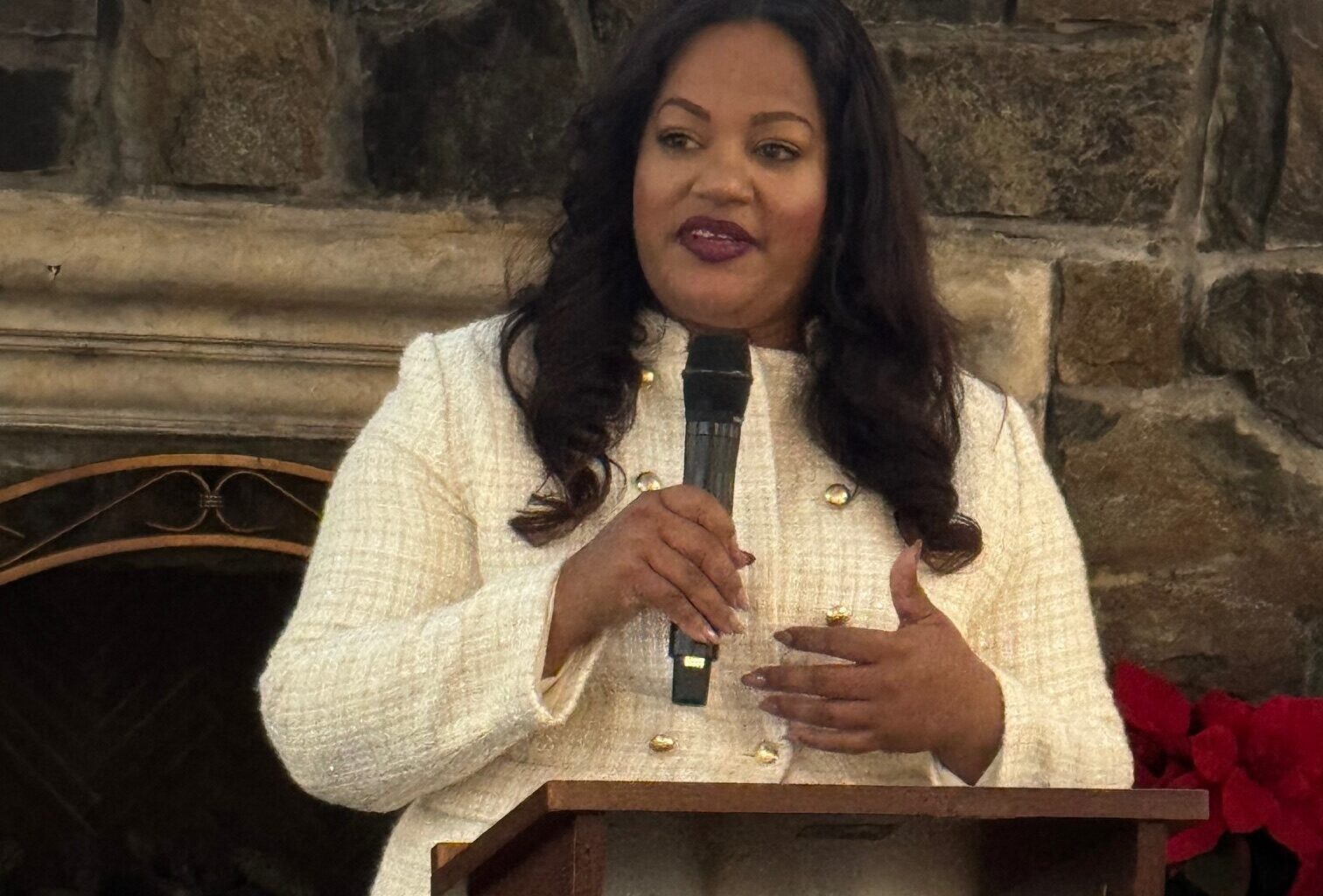 Assemblymember Jaime Williams, D-59, speaks. Photo by Arthur De Gaeta