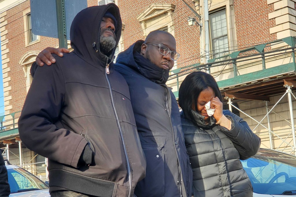 Family of Queens man with boxcutter shot to death by NYPD cop claims he was no threat