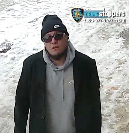 Hate Crimes Task Force searching for vandal who ripped a menorah from a vehicle in Kew Gardens: NYPD – QNS