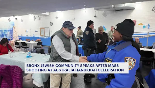 Pelham Parkway residents celebrate Hannukah, remember victims of Syndey terror attack