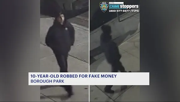 Robber stole 10-year-old’s ‘play money’ in Borough Park, NYPD says
