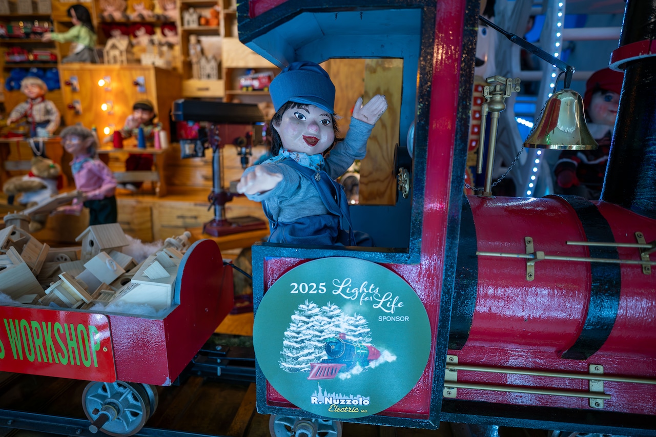 107 Sharrotts Road in Charleston