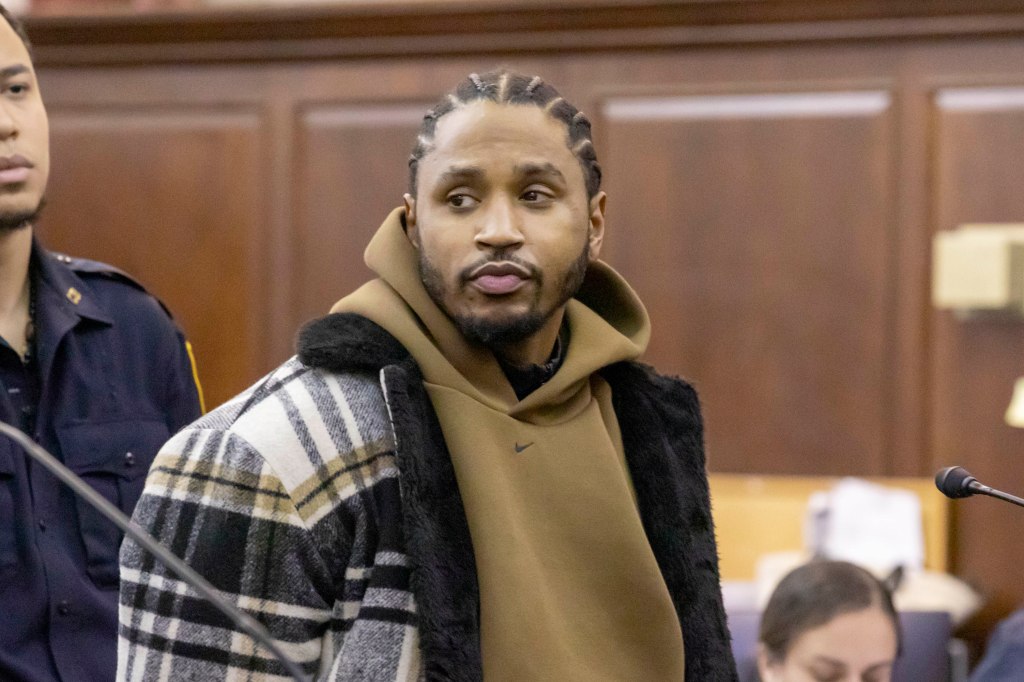 Tremaine Neverson (aka Trey Songz), 41, is arraigned in Manhattan Criminal Court Sunday evening.