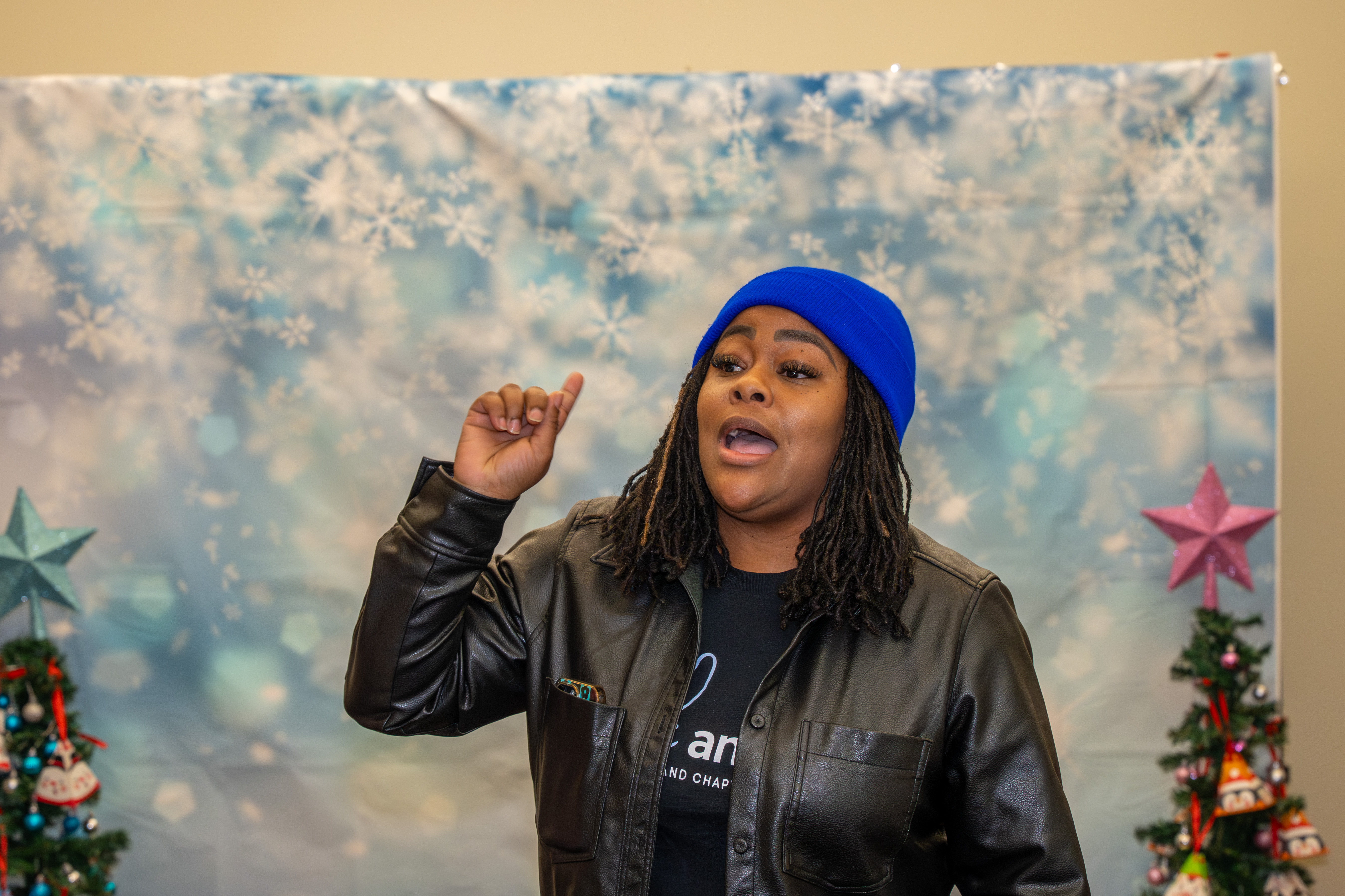 Shelly-Ann Edwards speaks at a meeting of Jack and Jill of America, Staten Island Tweens, at the College of Staten Island in Willowbrook on Saturday, Dec. 20, 2025. (Owen Reiter for the Advance/SILive.com)