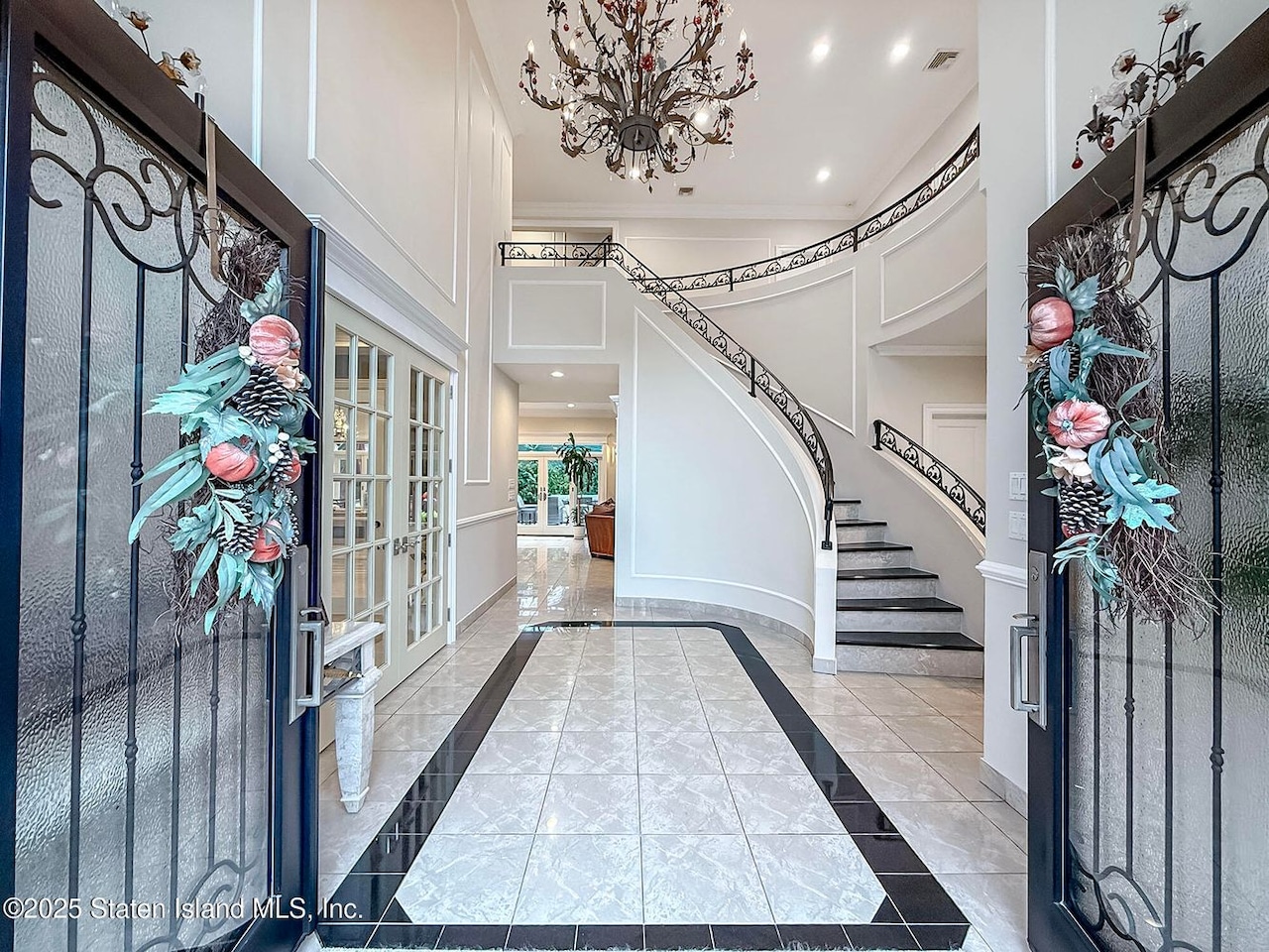 25 Beebe Street, Todt Hill